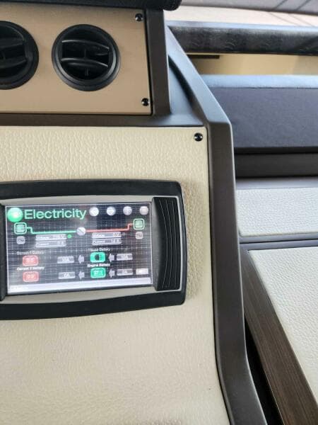 2014 Azimut Flybridge