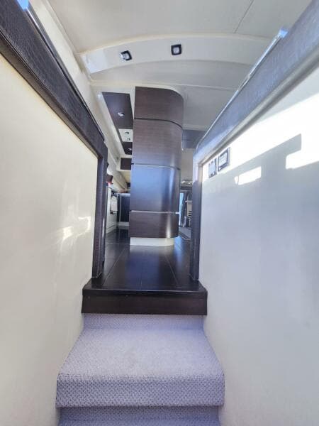 2014 Azimut Flybridge