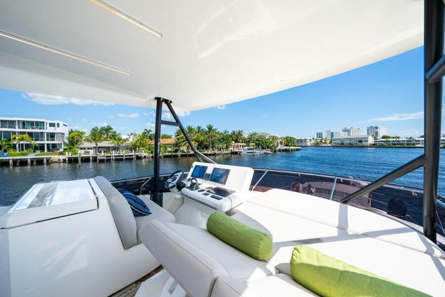 2020 Prestige 520 Fly