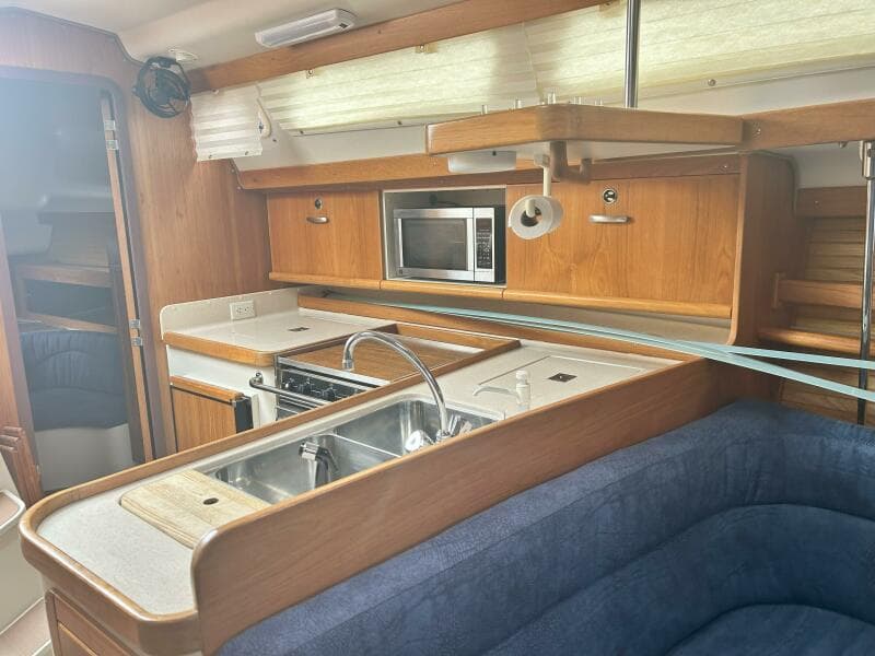 1999 Catalina 380