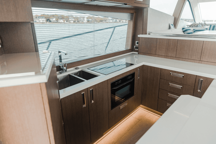 2021 Galeon 550 FLY