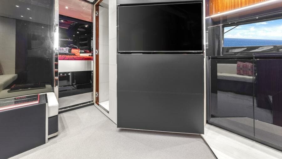 Wegu The Great 48'/ 14.63m Riva