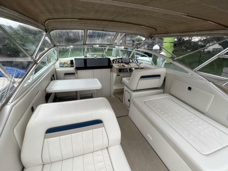 1993 Sea Ray 310 Amberjack