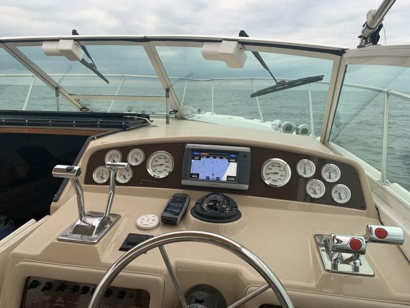 1993 Sea Ray 310 Amberjack