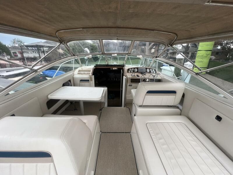 1993 Sea Ray 310 Amberjack