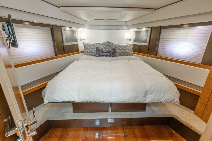 2017 Tiara 53 Coupe - SAY ANYTHING