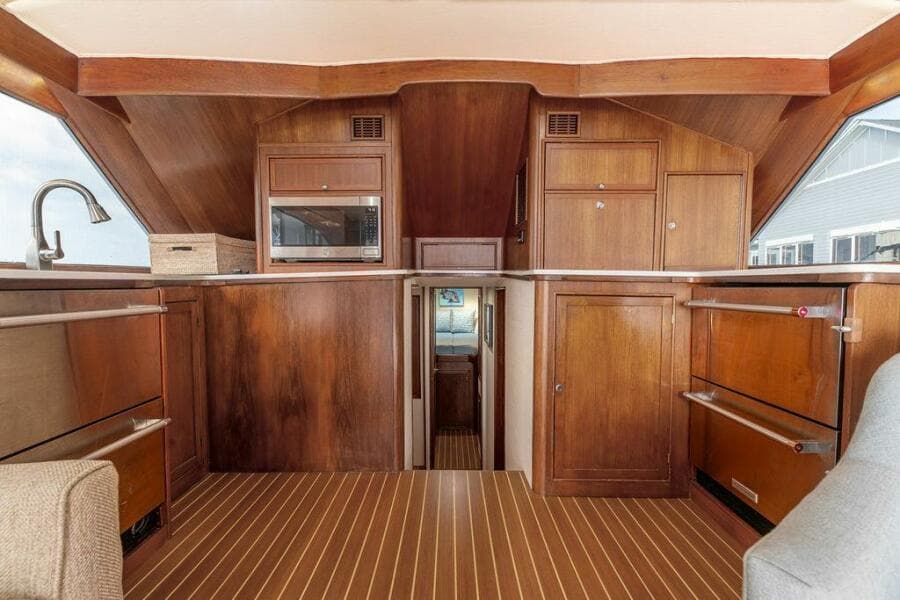 1984 Custom Carolina Scarborough