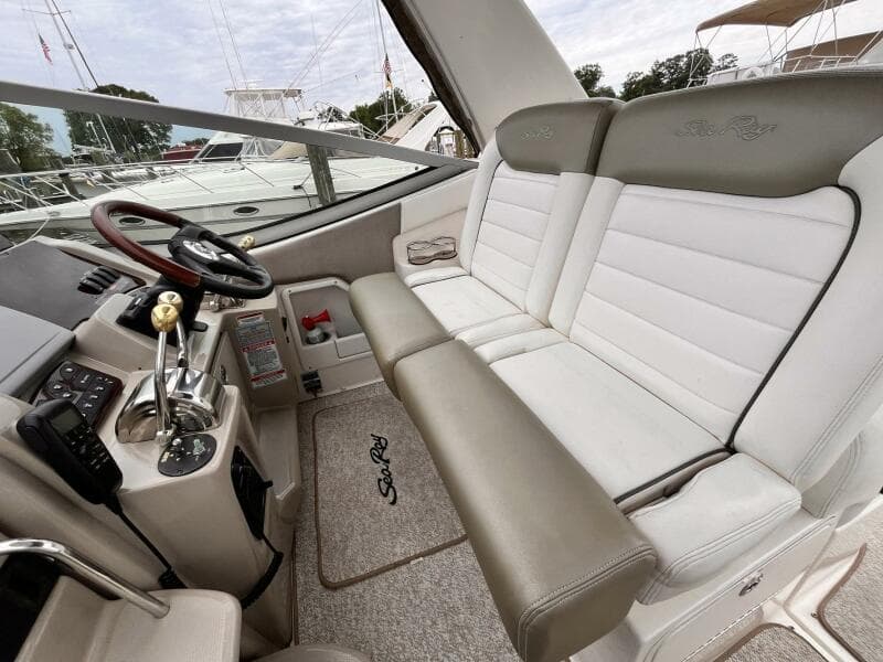 2007 Sea Ray 310 Sundancer