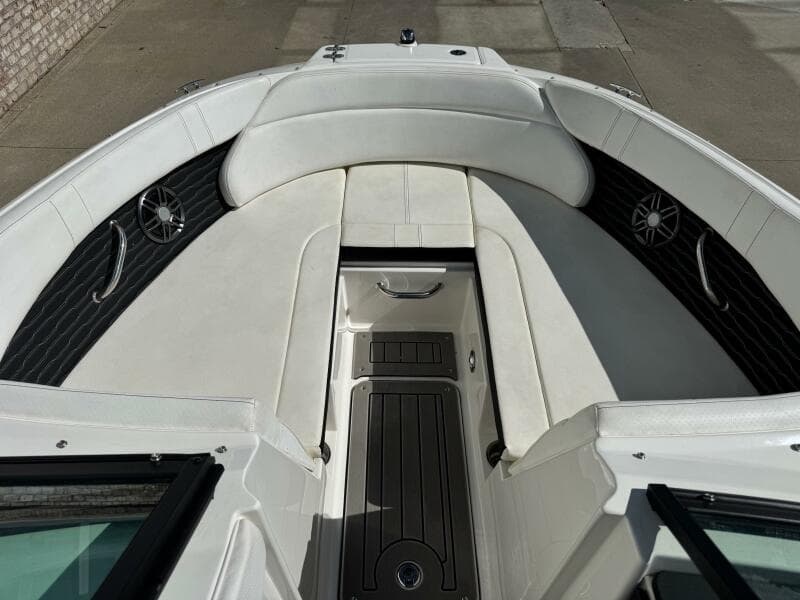 2022 Sea Ray 230 SPX - Photo 17