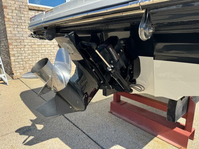 2022 Sea Ray 230 SPX - Photo 20