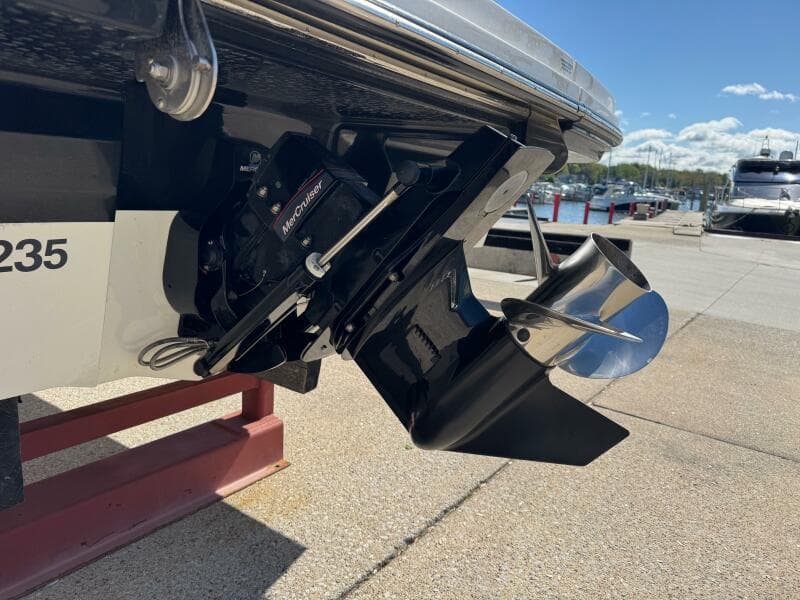 2022 Sea Ray 230 SPX - Photo 21