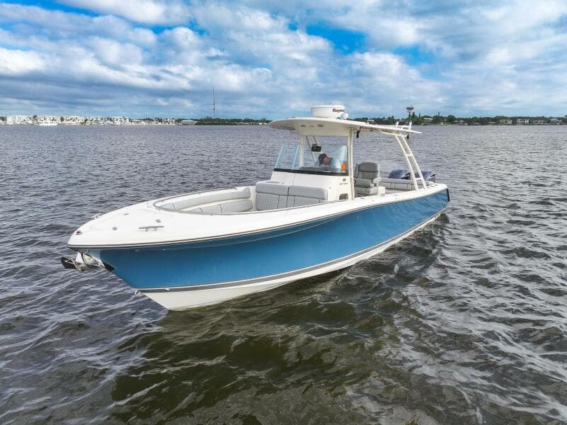 2012 Pursuit ST 310 Sport