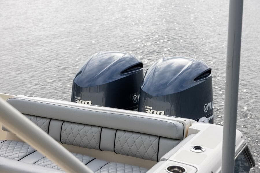 2012 Pursuit ST 310 Sport