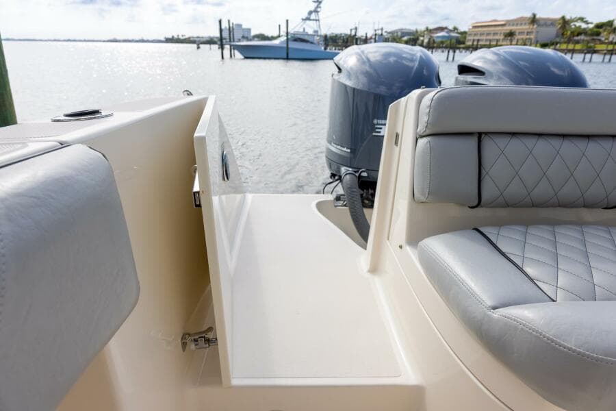 2012 Pursuit ST 310 Sport