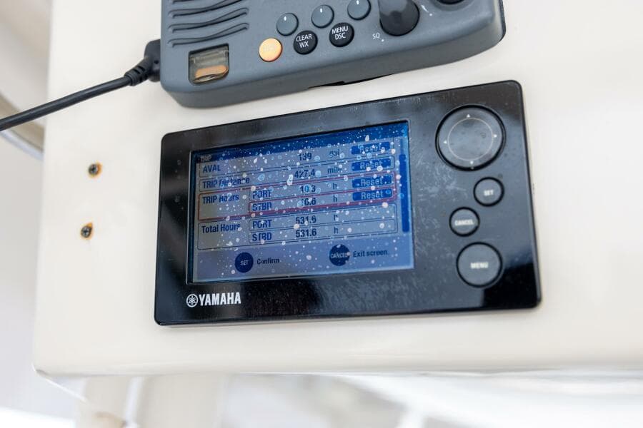 2012 Pursuit ST 310 Sport