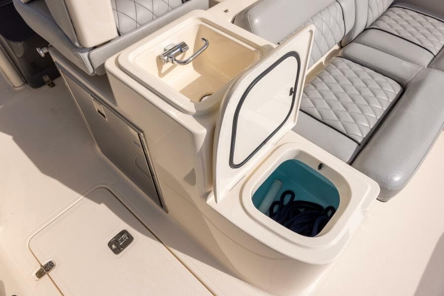 2012 Pursuit ST 310 Sport