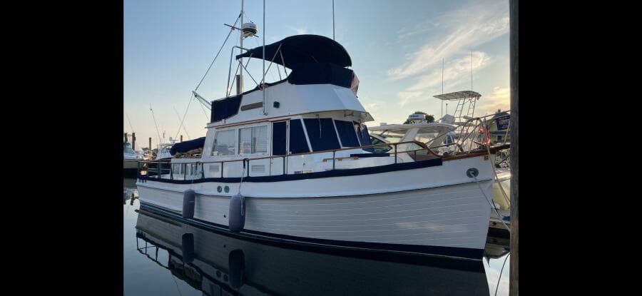 1978 Grand Banks 36  Classic