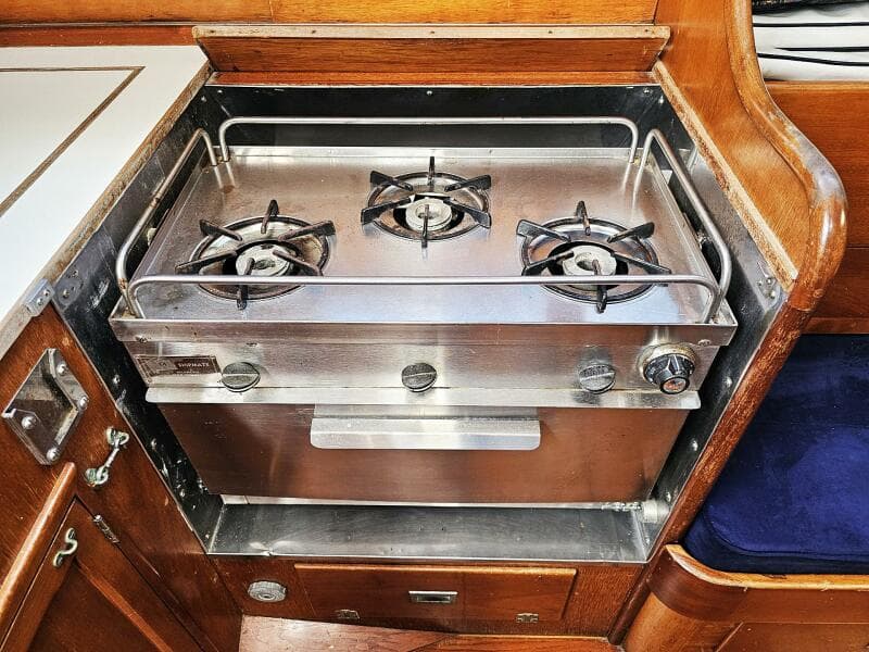 1972 Hinckley Bermuda 40