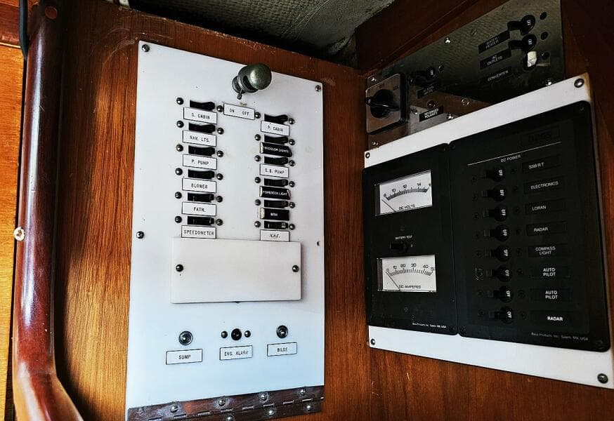 1972 Hinckley Bermuda 40