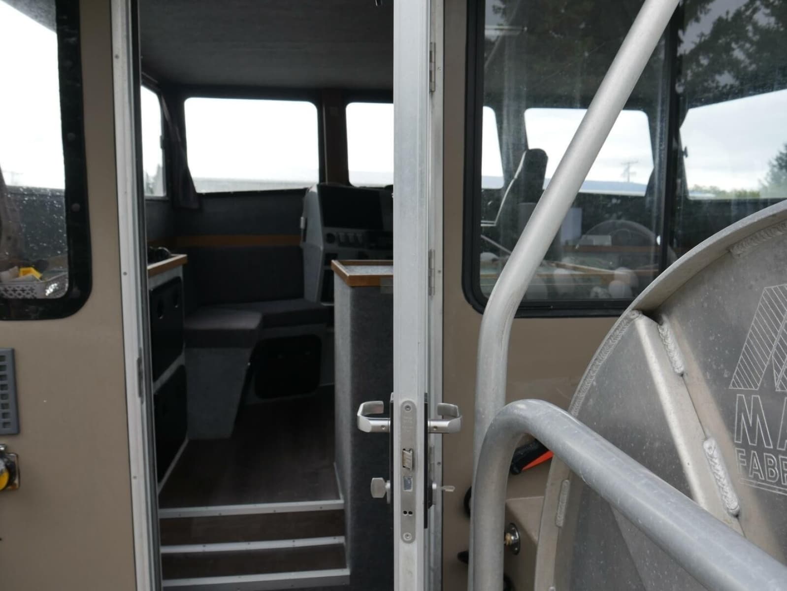 2022 Custom Freestyle Marine 32 - Photo 29