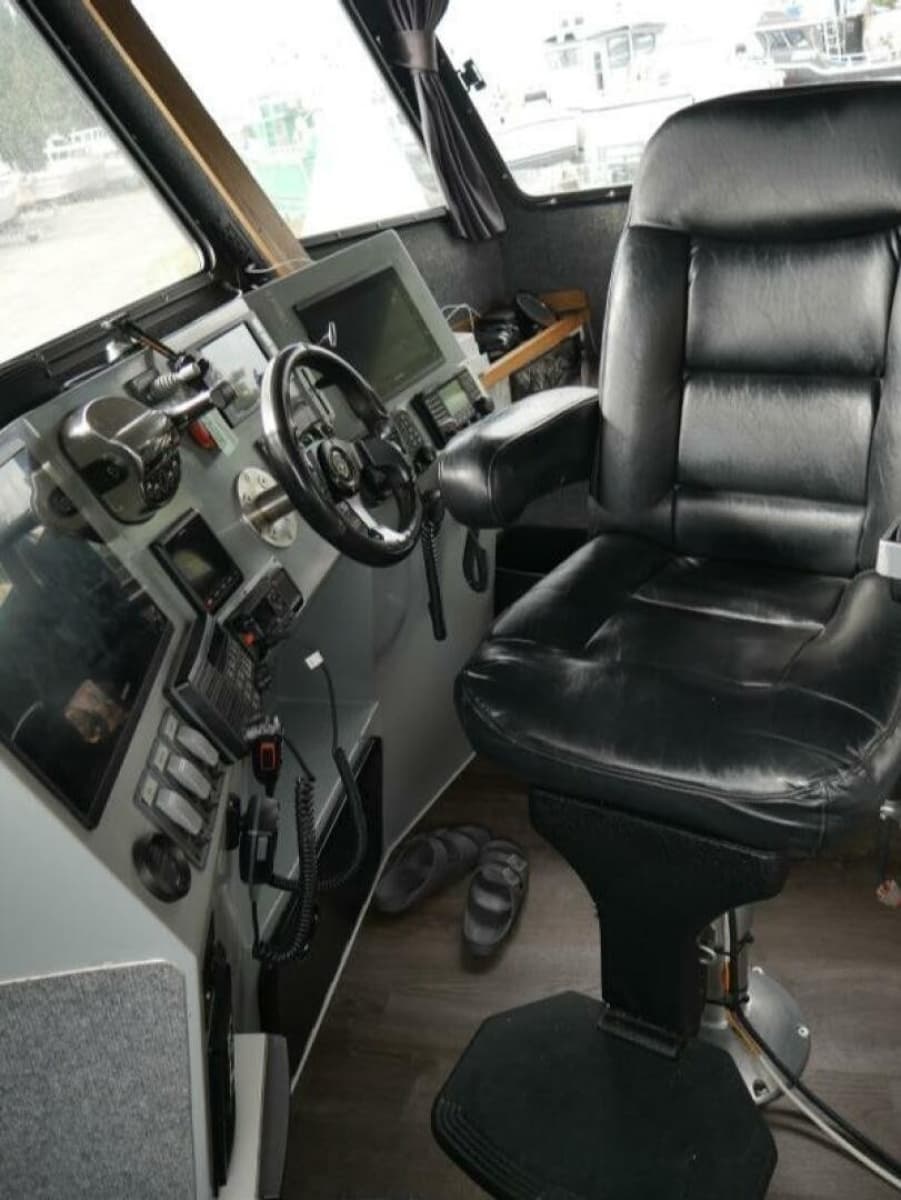 2022 Custom Freestyle Marine 32 - Photo 13