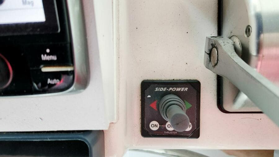 2000 Ocean Alexander 511 Classico