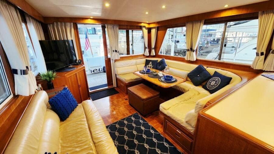 2000 Ocean Alexander 511 Classico