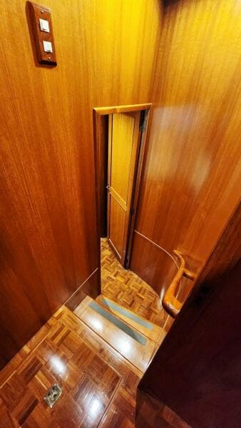 2000 Ocean Alexander 511 Classico