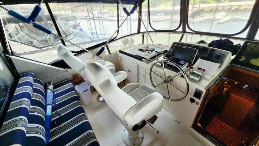 2000 Ocean Alexander 511 Classico