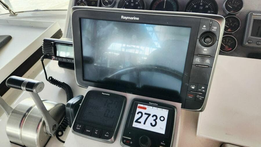 2000 Ocean Alexander 511 Classico