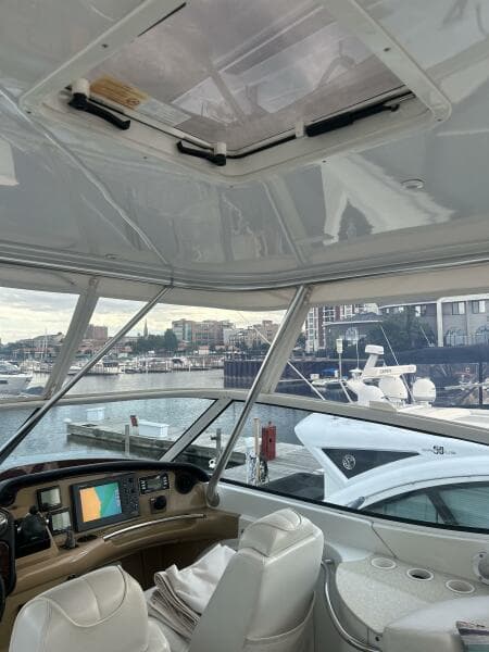 2003 Carver 466 Motor Yacht