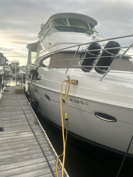 2003 Carver 466 Motor Yacht