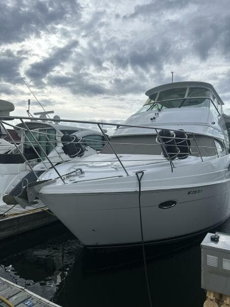 2003 Carver 466 Motor Yacht