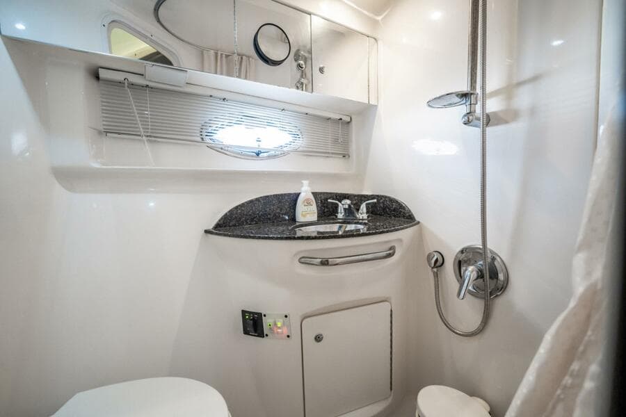 2008 Chaparral 350 Signature Extended Plane