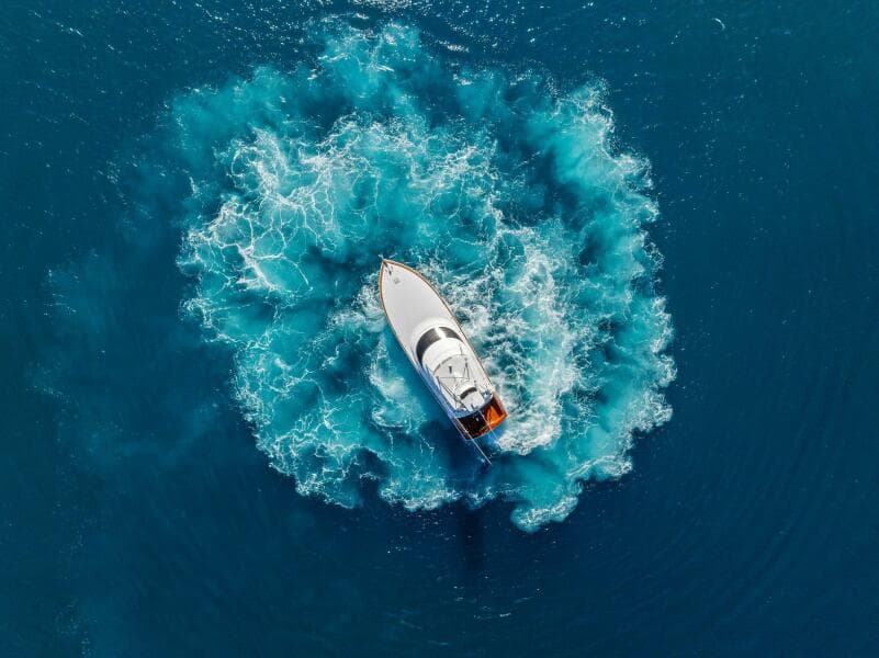 2023 Viking 64 Convertible- SIN PELO- 