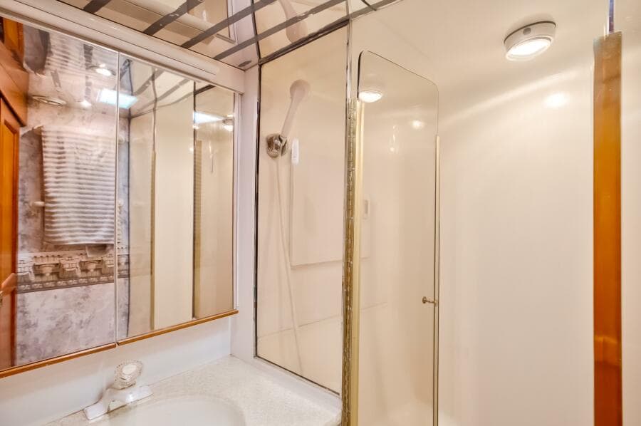 1999 Ocean Yachts 48 Super Sport