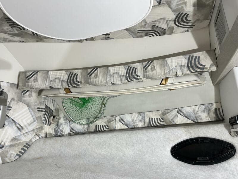 2001 Wellcraft 270 Coastal