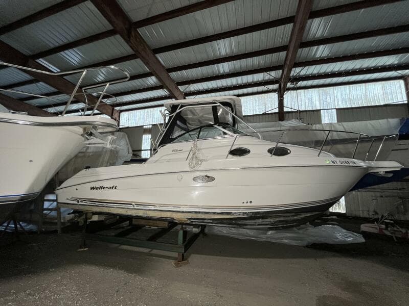 2001 Wellcraft 270 Coastal