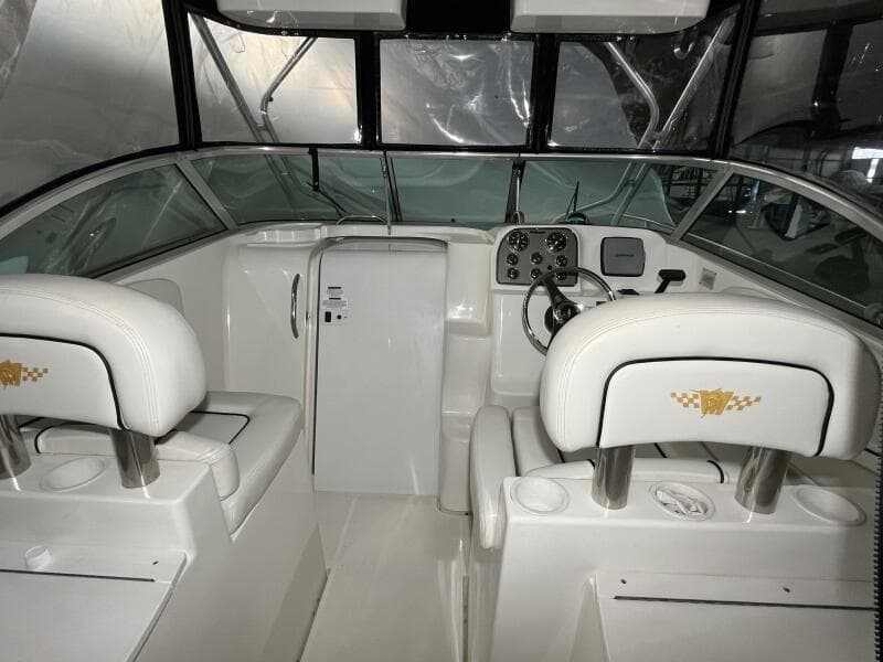 2001 Wellcraft 270 Coastal