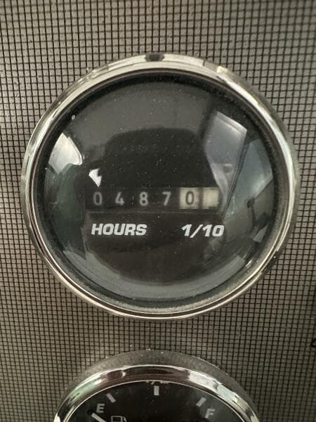 2001 Wellcraft 270 Coastal