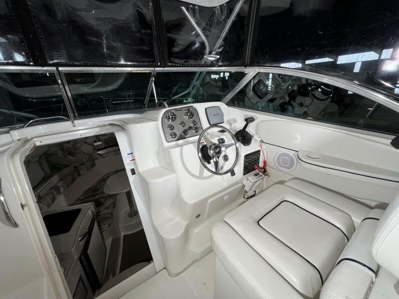 2001 Wellcraft 270 Coastal
