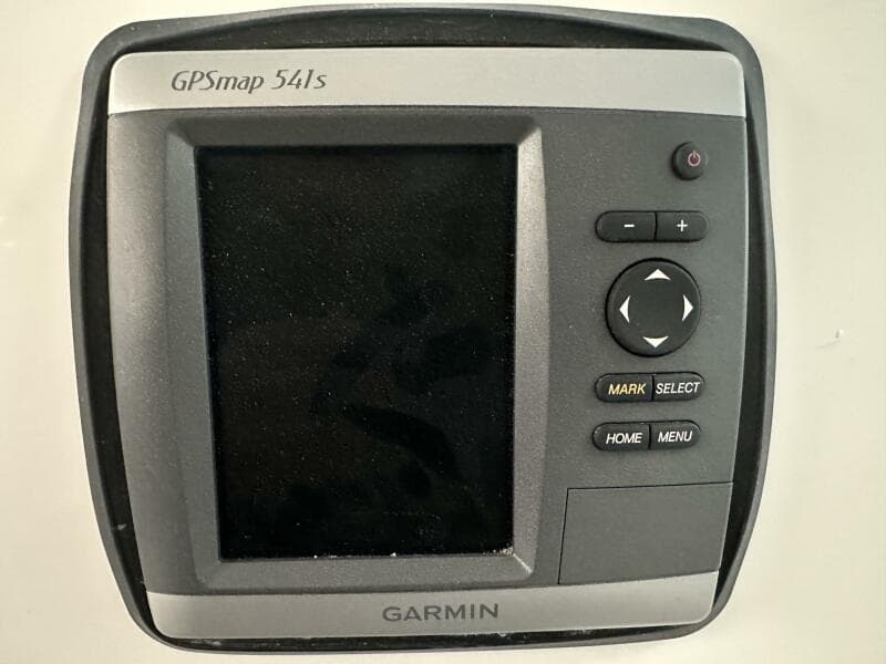 2001 Wellcraft 270 Coastal