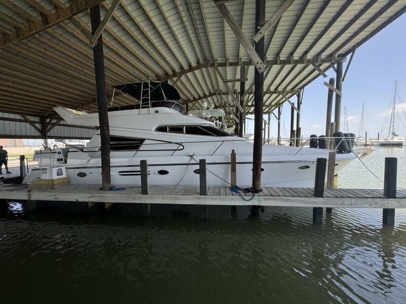 1993 Johnson 56 High Tech Motor Yacht