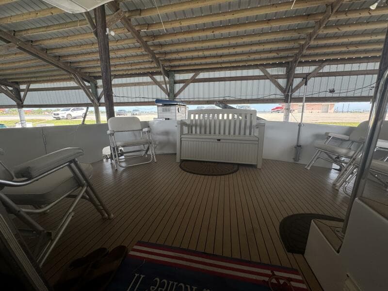 1993 Johnson 56 High Tech Motor Yacht