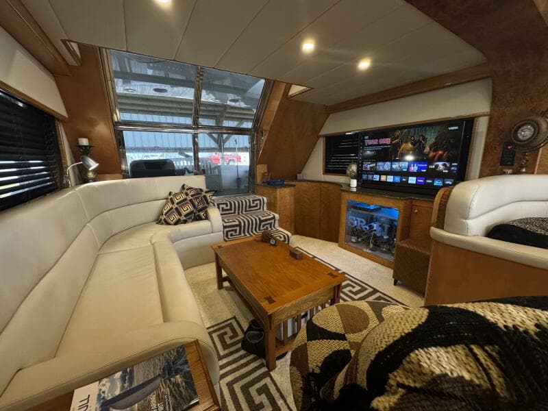 1993 Johnson 56 High Tech Motor Yacht