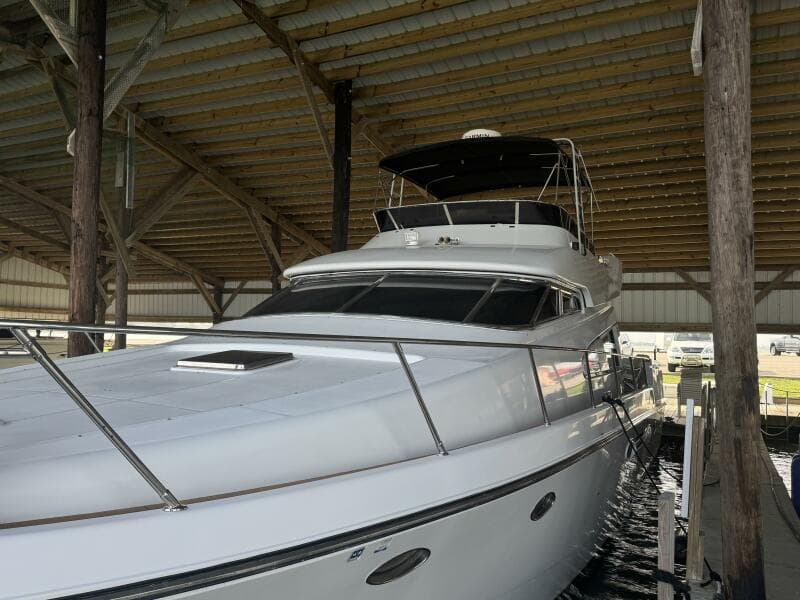 1993 Johnson 56 High Tech Motor Yacht