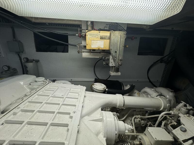 1993 Johnson 56 High Tech Motor Yacht