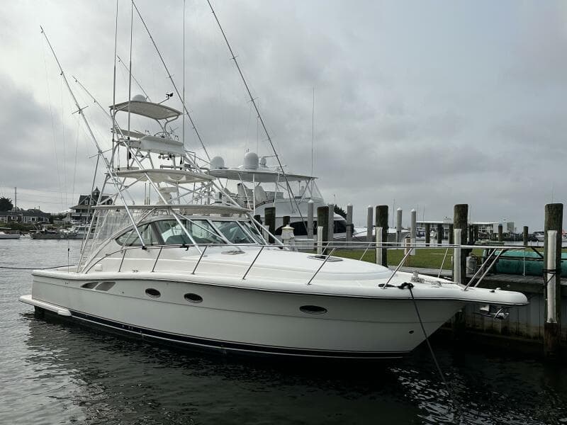2001 Tiara Yachts 3800 Open