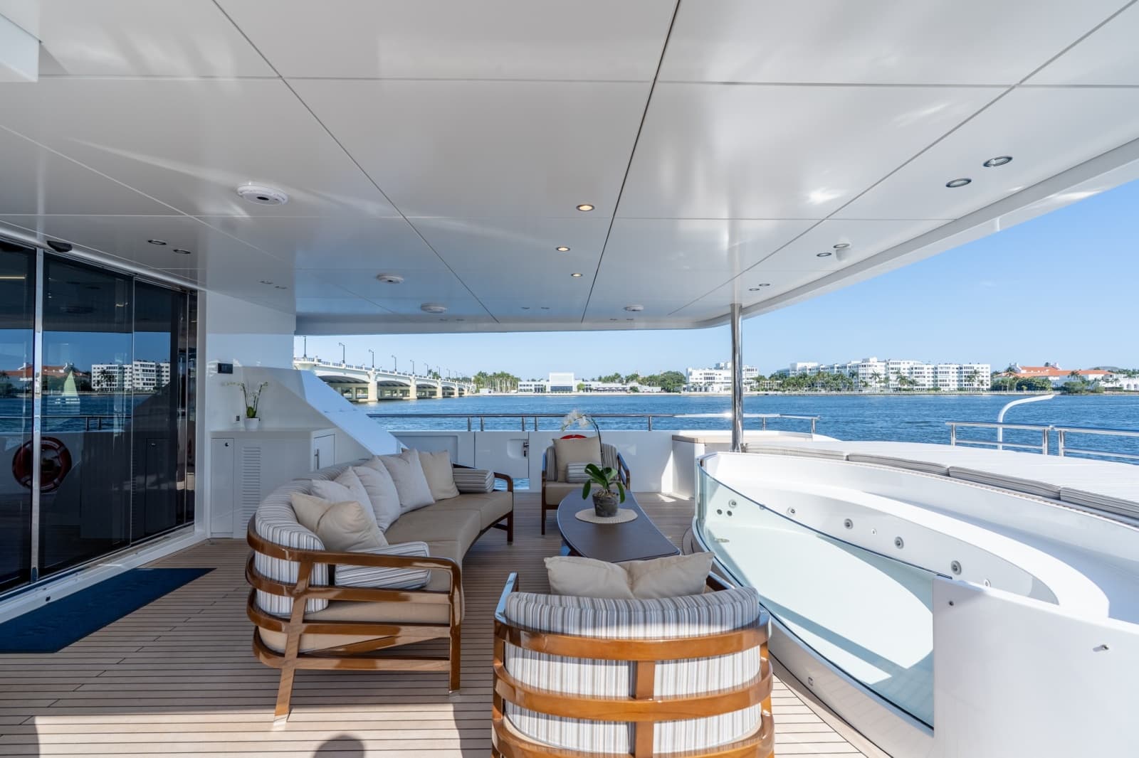 2026 Hargrave E Series Superyachts Division