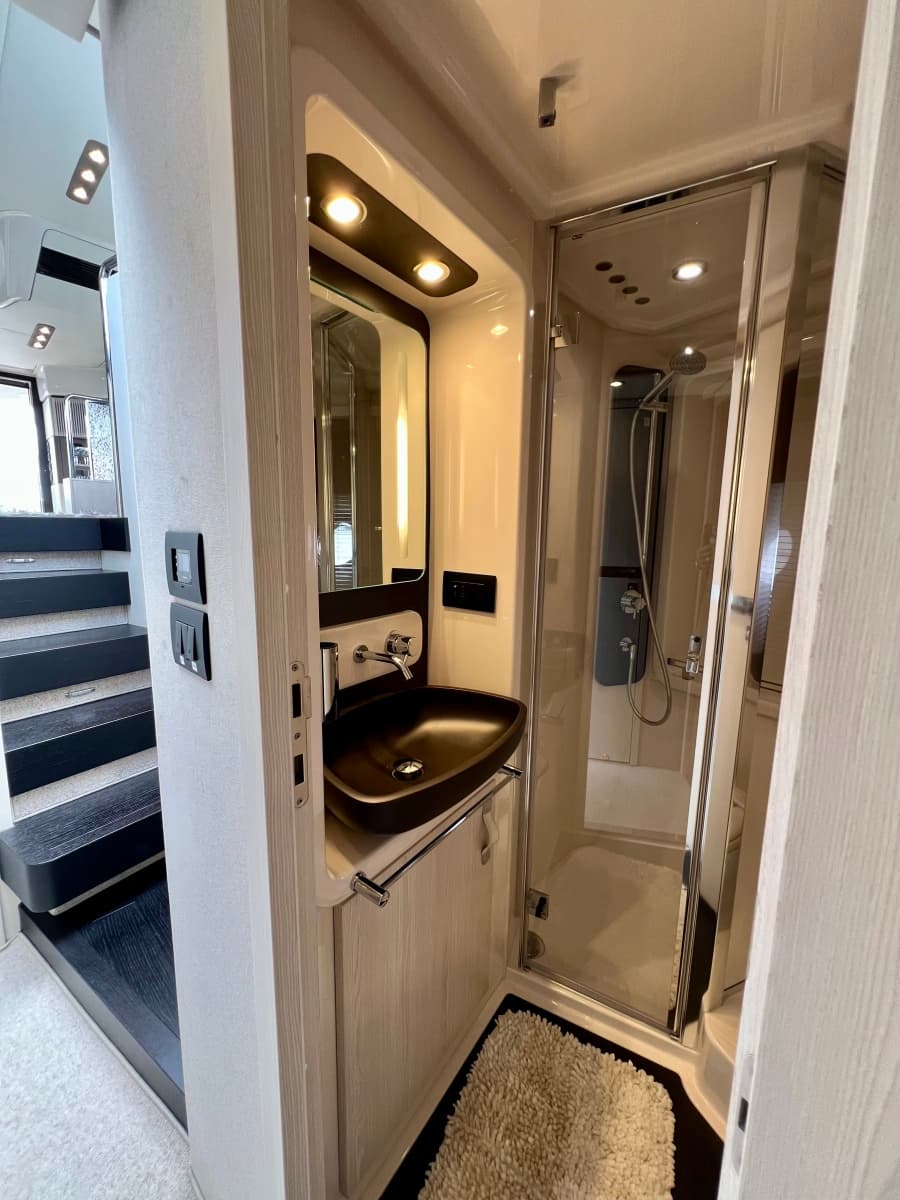 2019 Azimut 50 FLYBRIDGE - Photo 59